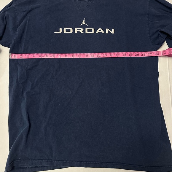 Jordan Navy Blue T-Shirt - Picture 2 of 5